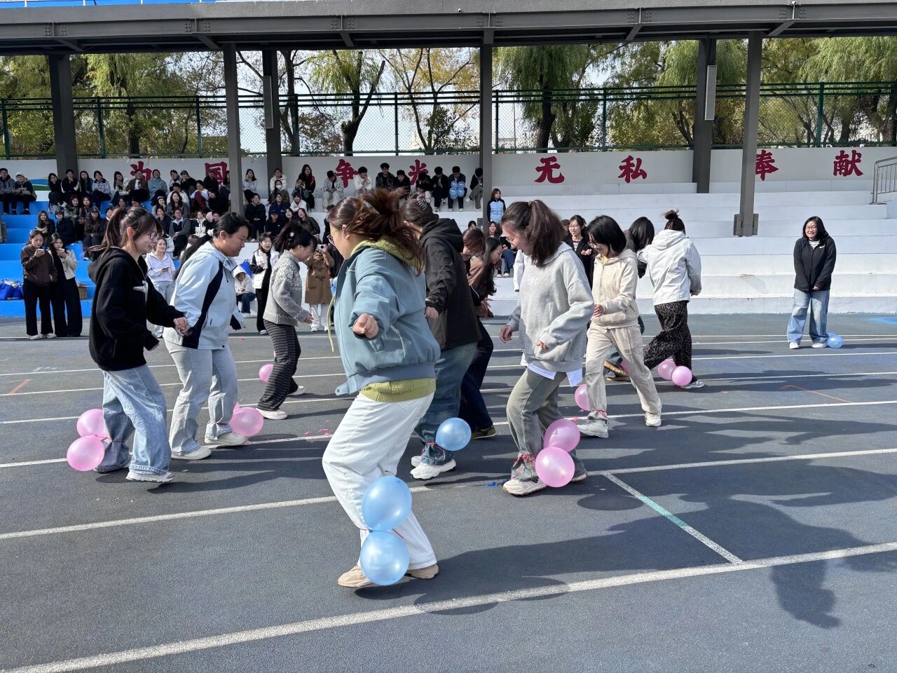 4B9D2